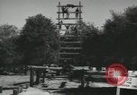 Standbild Firma E 1 Training Regiment Auszubildende Fort Dix New Jersey USA, 1955, aus Sekunde 1 historischem Filmmaterial Videoclip 65675073548