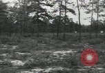 Standbild Firma E 1 Training Regiment Auszubildende Fort Dix New Jersey USA, 1955, aus Sekunde 24 historischem Filmmaterial Videoclip 65675073548