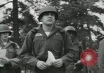 Standbild Firma E 1 Training Regiment Auszubildende Fort Dix New Jersey USA, 1955, aus Sekunde 30 historischem Filmmaterial Videoclip 65675073548