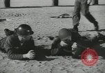 Standbild Firma E 1 Training Regiment Auszubildende Fort Dix New Jersey USA, 1955, aus Sekunde 44 historischem Filmmaterial Videoclip 65675073548