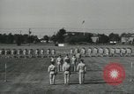 Standbild Graduation Day New Jersey Fort Dix USA, 1955, aus Sekunde 48 historischem Filmmaterial Videoclip 65675073551
