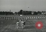 Standbild Graduation Day New Jersey Fort Dix USA, 1955, aus Sekunde 62 historischem Filmmaterial Videoclip 65675073551