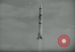 Immagine di Sviluppo di armi dall'antichità al presente United States USA, 1955, secondo 24 filmato di repertorio 65675073553