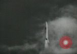 Immagine di Sviluppo di armi dall'antichità al presente United States USA, 1955, secondo 35 filmato di repertorio 65675073553