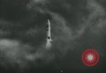 Immagine di Sviluppo di armi dall'antichità al presente United States USA, 1955, secondo 37 filmato di repertorio 65675073553