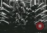 Immagine di Munizioni fabbricazione Teatro europeo, 1942, secondo 45 filmato di repertorio 65675073556