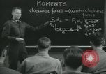 Standbild Moderne Feldwaffen der United States Army United States USA, 1955, aus Sekunde 6 historischem Filmmaterial Videoclip 65675073564