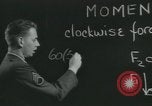 Standbild Moderne Feldwaffen der United States Army United States USA, 1955, aus Sekunde 14 historischem Filmmaterial Videoclip 65675073564