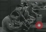Standbild Moderne Feldwaffen der United States Army United States USA, 1955, aus Sekunde 16 historischem Filmmaterial Videoclip 65675073564
