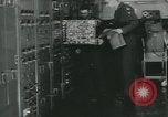Standbild Moderne Feldwaffen der United States Army United States USA, 1955, aus Sekunde 26 historischem Filmmaterial Videoclip 65675073564