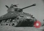 Standbild Moderne Feldwaffen der United States Army United States USA, 1955, aus Sekunde 31 historischem Filmmaterial Videoclip 65675073564