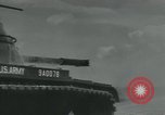 Standbild Moderne Feldwaffen der United States Army United States USA, 1955, aus Sekunde 45 historischem Filmmaterial Videoclip 65675073564