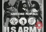 Standbild Sergeant Stuart Königin United States USA, 1955, aus Sekunde 36 historischem Filmmaterial Videoclip 65675073565