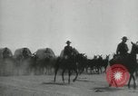 Standbild amerikanische Soldaten United States USA, 1935, aus Sekunde 10 historischem Filmmaterial Videoclip 65675073568