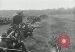 Standbild amerikanische Soldaten United States USA, 1935, aus Sekunde 33 historischem Filmmaterial Videoclip 65675073568
