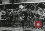 Standbild amerikanische Soldaten United States USA, 1935, aus Sekunde 55 historischem Filmmaterial Videoclip 65675073568