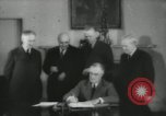 Standbild Selective Service United States USA, 1940, aus Sekunde 37 historischem Filmmaterial Videoclip 65675073569