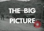 Standbild Rogers Rangers Infantry reenactment United States USA, 1955, aus Sekunde 4 historischem Filmmaterial Videoclip 65675073594