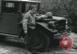Standbild Rogers Rangers Infantry reenactment United States USA, 1955, aus Sekunde 14 historischem Filmmaterial Videoclip 65675073594