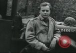 Standbild Rogers Rangers Infantry reenactment United States USA, 1955, aus Sekunde 23 historischem Filmmaterial Videoclip 65675073594