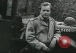 Standbild Rogers Rangers Infantry reenactment United States USA, 1955, aus Sekunde 26 historischem Filmmaterial Videoclip 65675073594