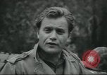 Standbild Rogers Rangers Infantry reenactment United States USA, 1955, aus Sekunde 46 historischem Filmmaterial Videoclip 65675073594