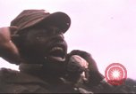 Image 240 mm l'obusier Corée, 1951, de la seconde 13 séquences d'archives historiques vidéo 65675073612