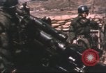 Image 240 mm l'obusier Corée, 1951, de la seconde 21 séquences d'archives historiques vidéo 65675073612