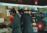 Immagine di Stelle e strisce di giornale Darmstadt Germania, 1975, secondo 12 filmato di repertorio 65675073616