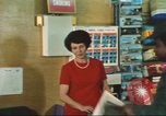 Immagine di Stelle e strisce di giornale Darmstadt Germania, 1975, secondo 20 filmato di repertorio 65675073616