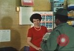 Immagine di Stelle e strisce di giornale Darmstadt Germania, 1975, secondo 21 filmato di repertorio 65675073616