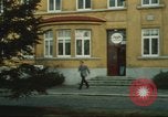 Immagine di Stelle e strisce di giornale Darmstadt Germania, 1975, secondo 59 filmato di repertorio 65675073616