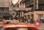 Immagine di Stelle e strisce di giornale Tokyo Giappone, 1975, secondo 6 filmato di repertorio 65675073618