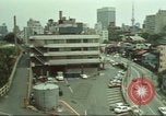 Immagine di Stelle e strisce di giornale Tokyo Giappone, 1975, secondo 21 filmato di repertorio 65675073618