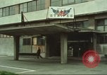 Immagine di Stelle e strisce di giornale Tokyo Giappone, 1975, secondo 32 filmato di repertorio 65675073618