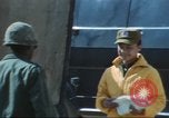 Standbild Stars and Stripes Zeitung Korea, 1975, aus Sekunde 33 historischem Filmmaterial Videoclip 65675073619
