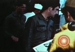 Standbild Stars and Stripes Zeitung Korea, 1975, aus Sekunde 48 historischem Filmmaterial Videoclip 65675073619