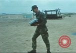 Standbild Radio- und Fernsehsender United States USA, 1975, aus Sekunde 22 historischem Filmmaterial Videoclip 65675073620