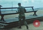 Standbild Radio- und Fernsehsender United States USA, 1975, aus Sekunde 27 historischem Filmmaterial Videoclip 65675073620