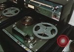 Image radio station Washington DC USA, 1975, de la seconde 20 séquences d'archives historiques vidéo 65675073623