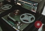 Image radio station Washington DC USA, 1975, de la seconde 21 séquences d'archives historiques vidéo 65675073623