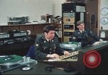 Standbild Die Künstlerin Barbara Randolph als Disc Jockey Los Angeles California USA, 1974, aus Sekunde 16 historischem Filmmaterial Videoclip 65675073625