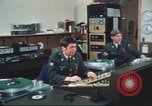 Standbild Die Künstlerin Barbara Randolph als Disc Jockey Los Angeles California USA, 1974, aus Sekunde 18 historischem Filmmaterial Videoclip 65675073625