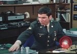 Standbild Die Künstlerin Barbara Randolph als Disc Jockey Los Angeles California USA, 1974, aus Sekunde 40 historischem Filmmaterial Videoclip 65675073625