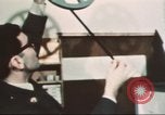 Standbild Fernsehsender United States USA, 1975, aus Sekunde 60 historischem Filmmaterial Videoclip 65675073628