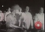 Immagine di Americani prigionieri Hanoi Vietnam, 1967, secondo 21 filmato di repertorio 65675073702