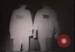 Immagine di Americani prigionieri Hanoi Vietnam, 1967, secondo 60 filmato di repertorio 65675073702