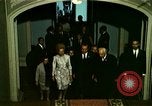Standbild Richard Nixon Teheran Iran, 1972, aus Sekunde 35 historischem Filmmaterial Videoclip 65675073707