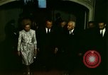 Standbild Richard Nixon Teheran Iran, 1972, aus Sekunde 39 historischem Filmmaterial Videoclip 65675073707