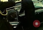 Standbild Richard Nixon Teheran Iran, 1972, aus Sekunde 52 historischem Filmmaterial Videoclip 65675073708